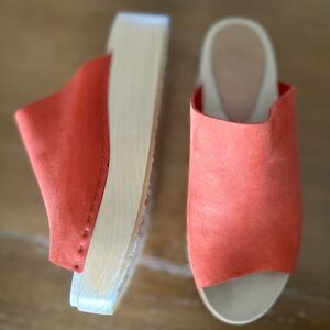 Bryr Poppy Norma Clogs